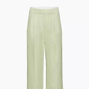 Aritzia Wilfred Pastel Sage Green Carrot Linen Pants in size 00